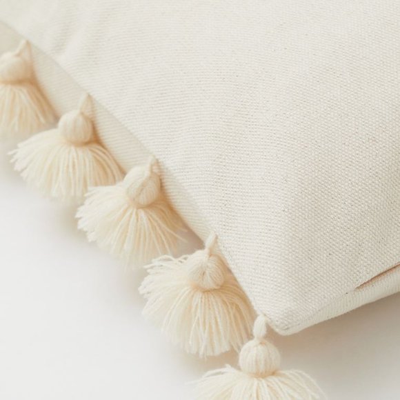 H&M Cream Cushion Cover with Tassels - Picture 3 of 3